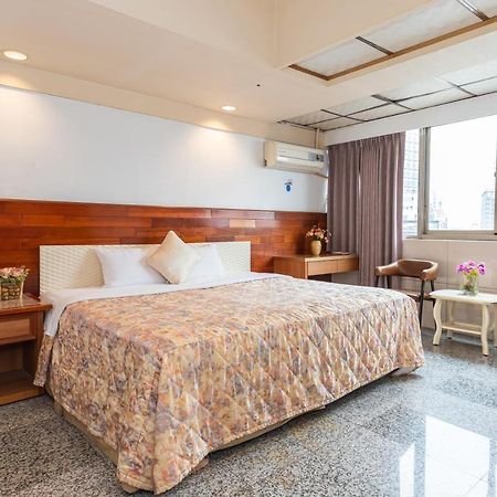 Yi Pin Business Hotel Taojüan Kültér fotó