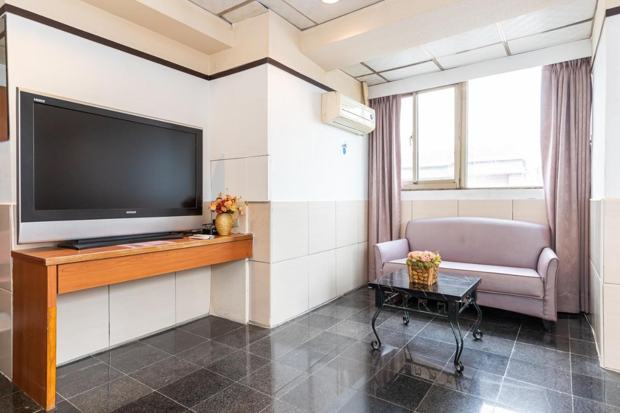 Yi Pin Business Hotel Taojüan Kültér fotó
