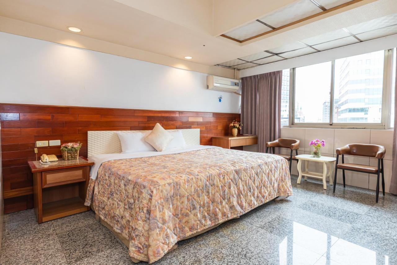 Yi Pin Business Hotel Taojüan Kültér fotó