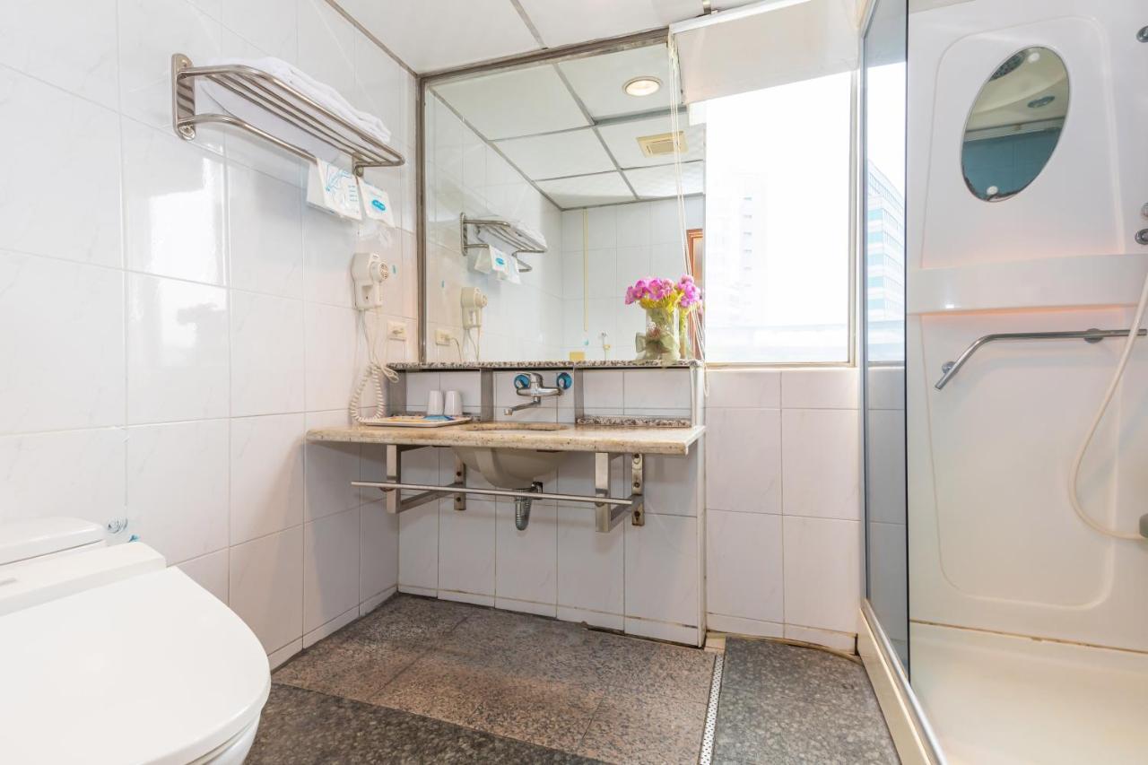 Yi Pin Business Hotel Taojüan Kültér fotó