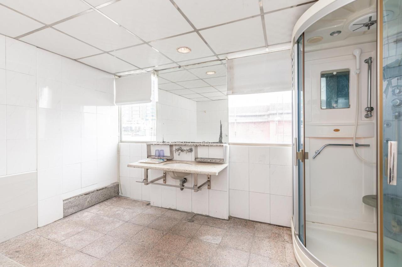 Yi Pin Business Hotel Taojüan Kültér fotó